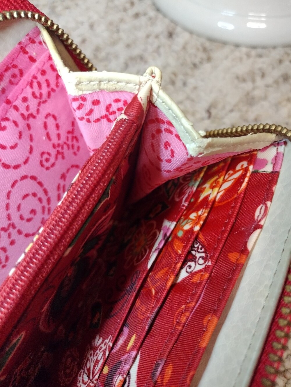 Vintage Oilily Red Multi Floral Zoey Zip Around Wallet - Picture 9 of 10